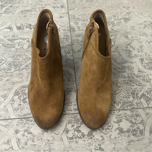 Lucky Brand Camel Brown Suede Ankle Bootie Boots SZ 6 - Picture 4 of 9